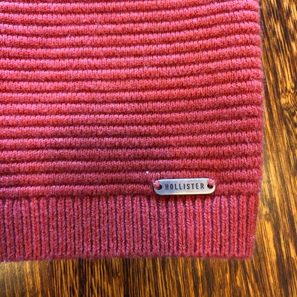 Hollister tank top - Picture 2 of 3